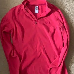 North face pullover